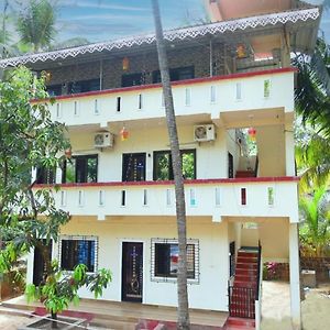 Gajanan Resort
